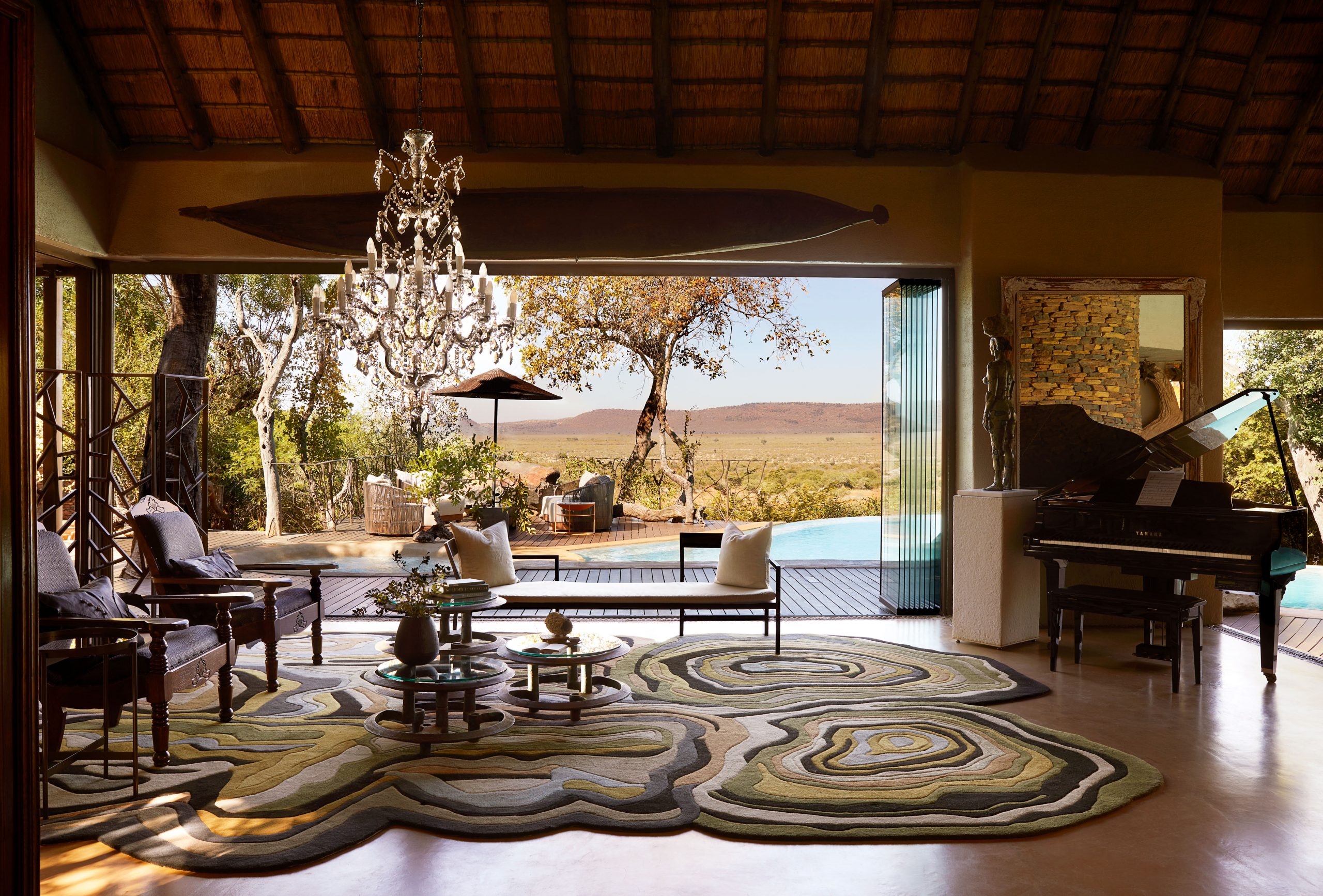 Molori-main-lodge-lounge-view-scaled