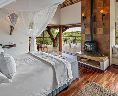 luxury-game-lodge-naledi-suite-royal-madikwe (1)